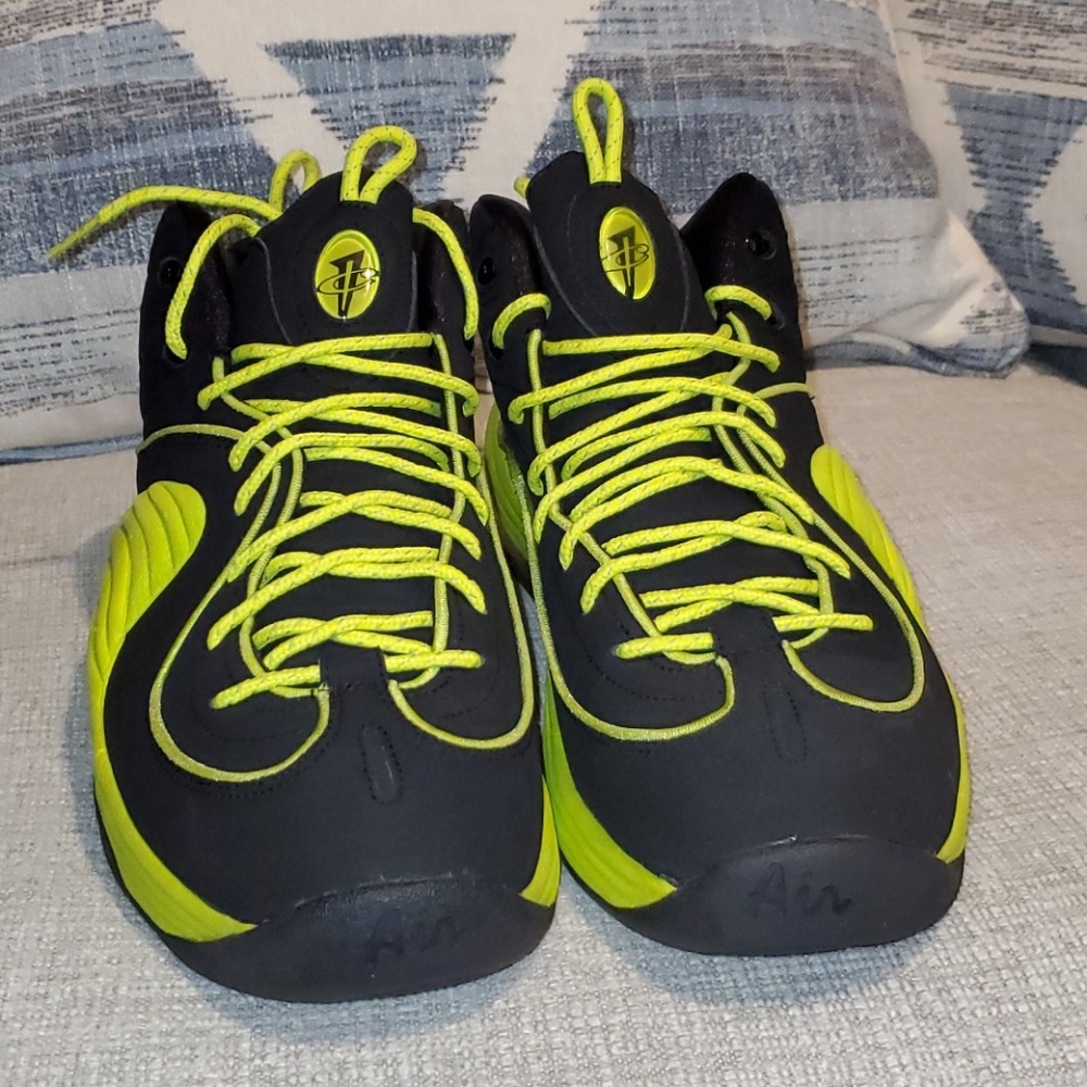 Air Penny II LE